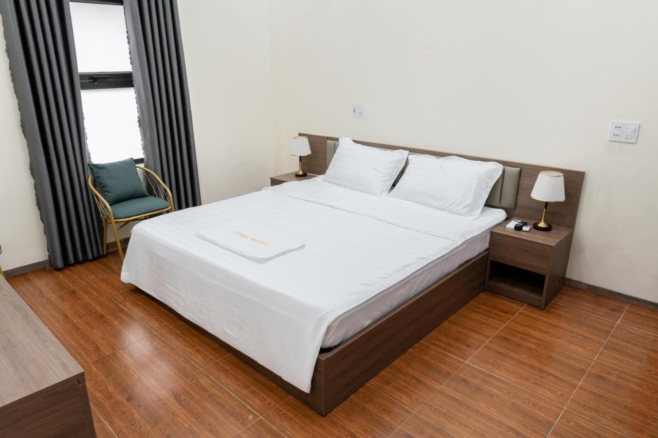 Odyssey Hostel, Tours & Motorbikes Rental Ha Giang Bagian luar foto