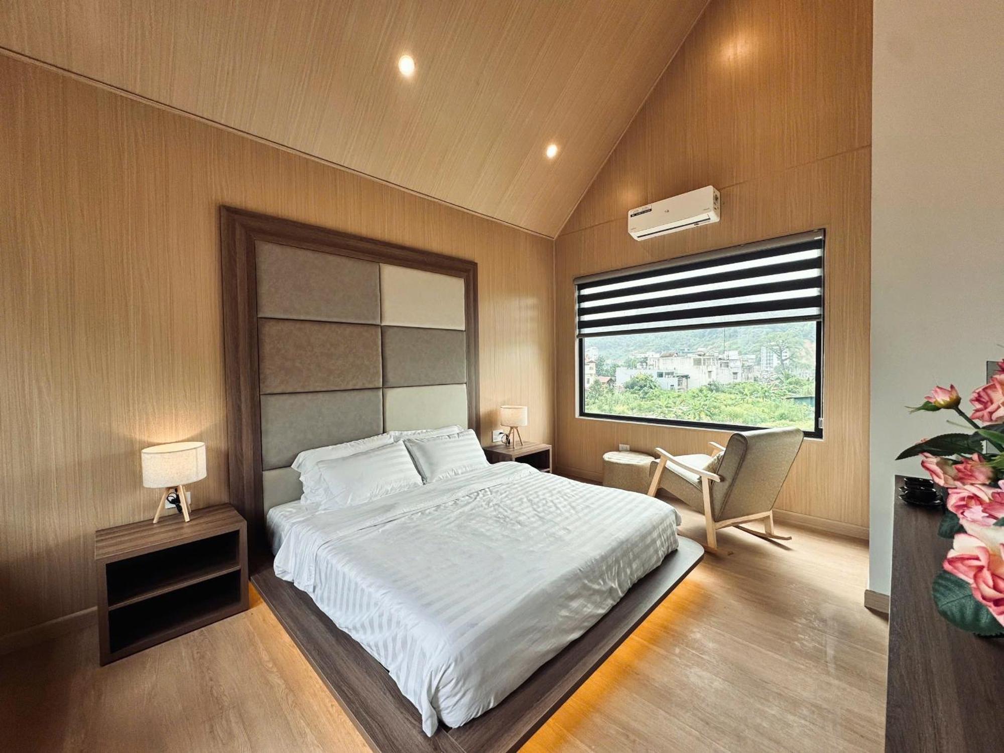 Odyssey Hostel, Tours & Motorbikes Rental Ha Giang Bagian luar foto